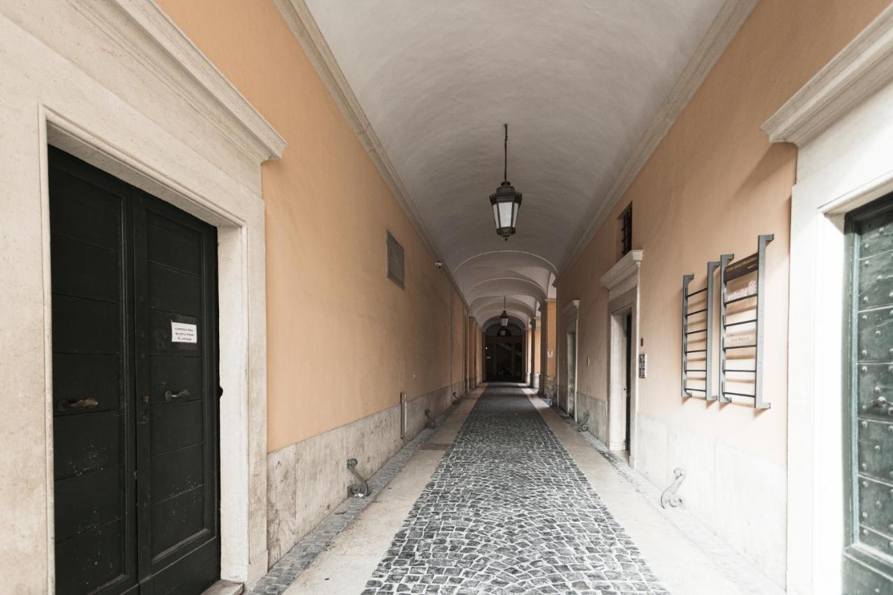 Apartamento Charming Penthouse In Piazza Venezia With Terrace Roma Exterior foto